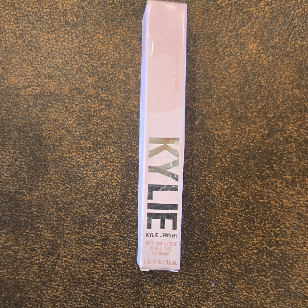 Kylie Jenner Matte Liquid Lipstick